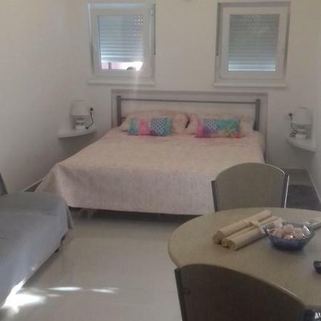 Apartmán Tili Pula Exteriér fotografie