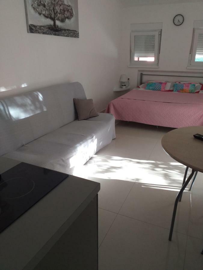 Apartmán Tili Pula Exteriér fotografie
